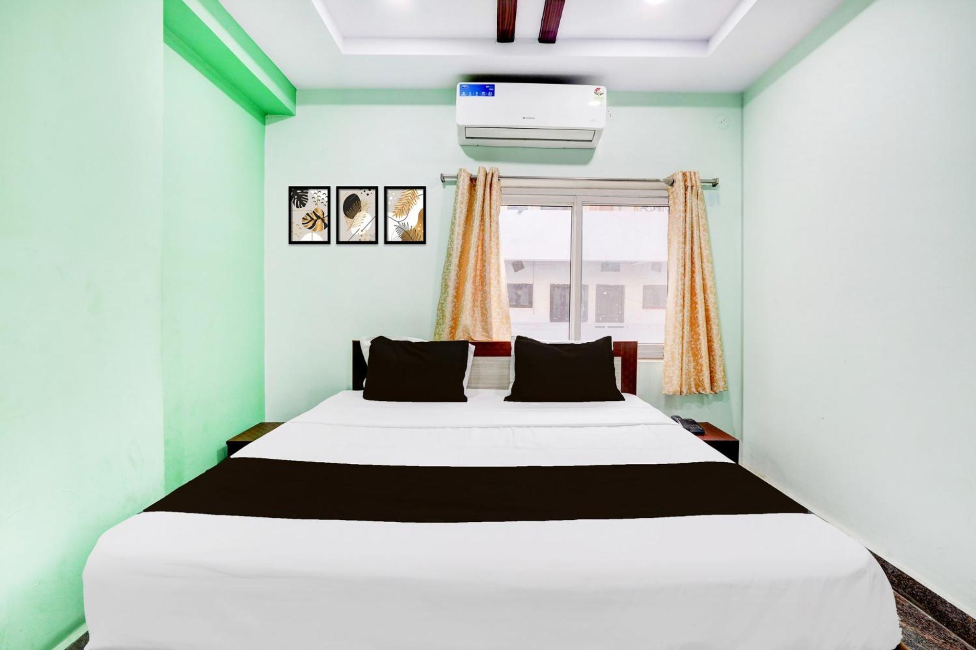 Hotel O Anoos Minarva 하이데라바드 외부 사진