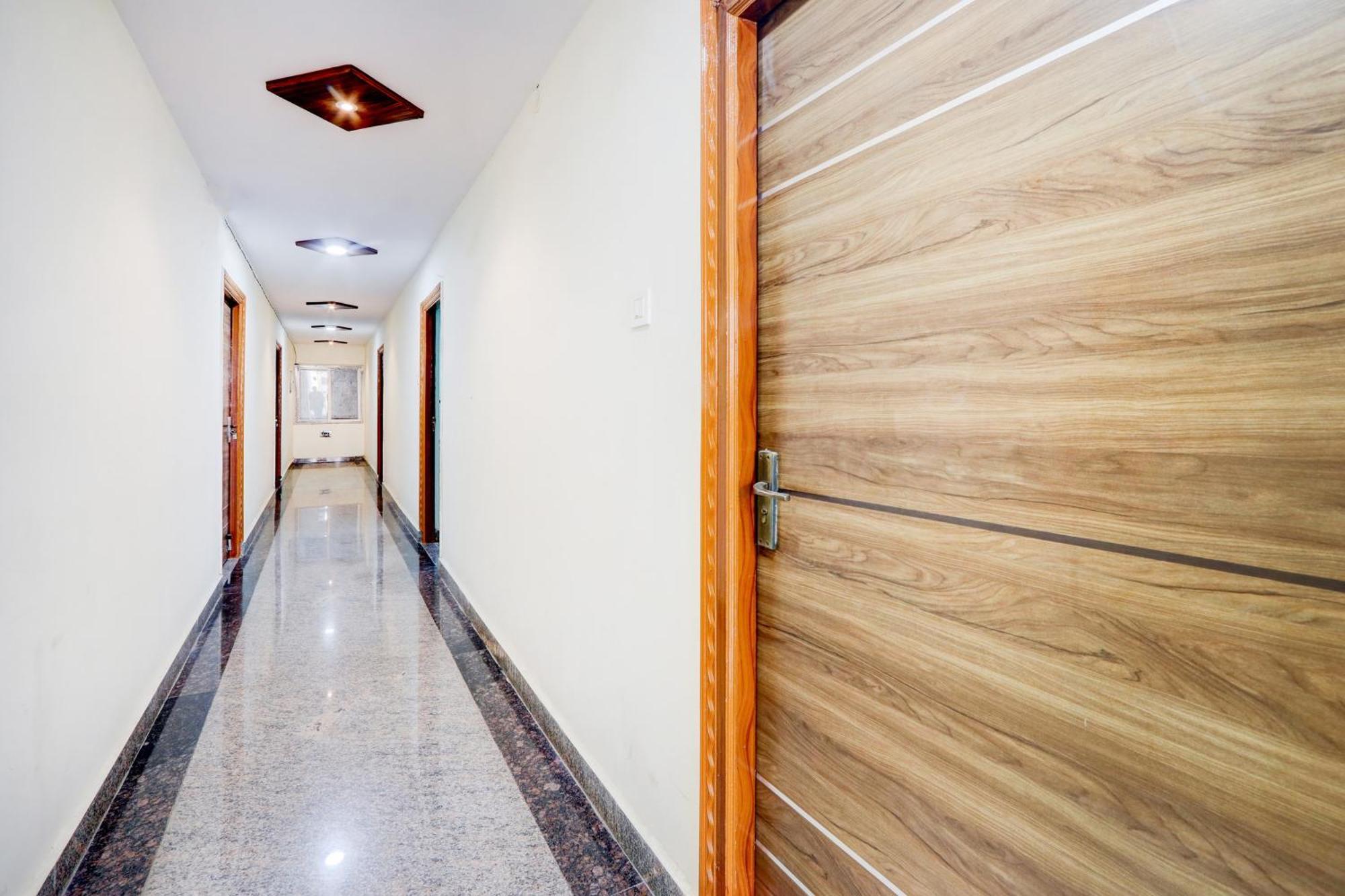 Hotel O Anoos Minarva 하이데라바드 외부 사진