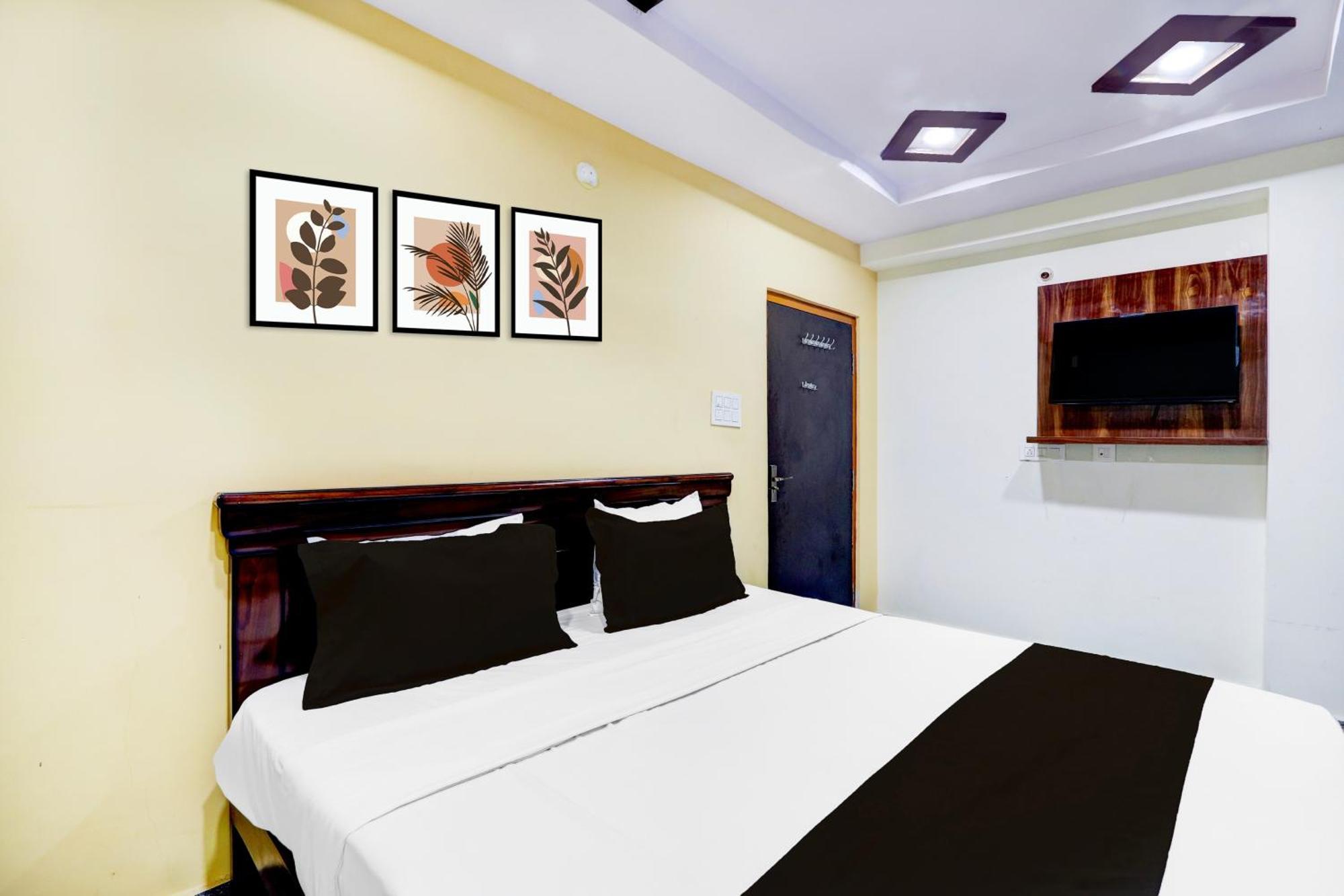 Hotel O Anoos Minarva 하이데라바드 외부 사진