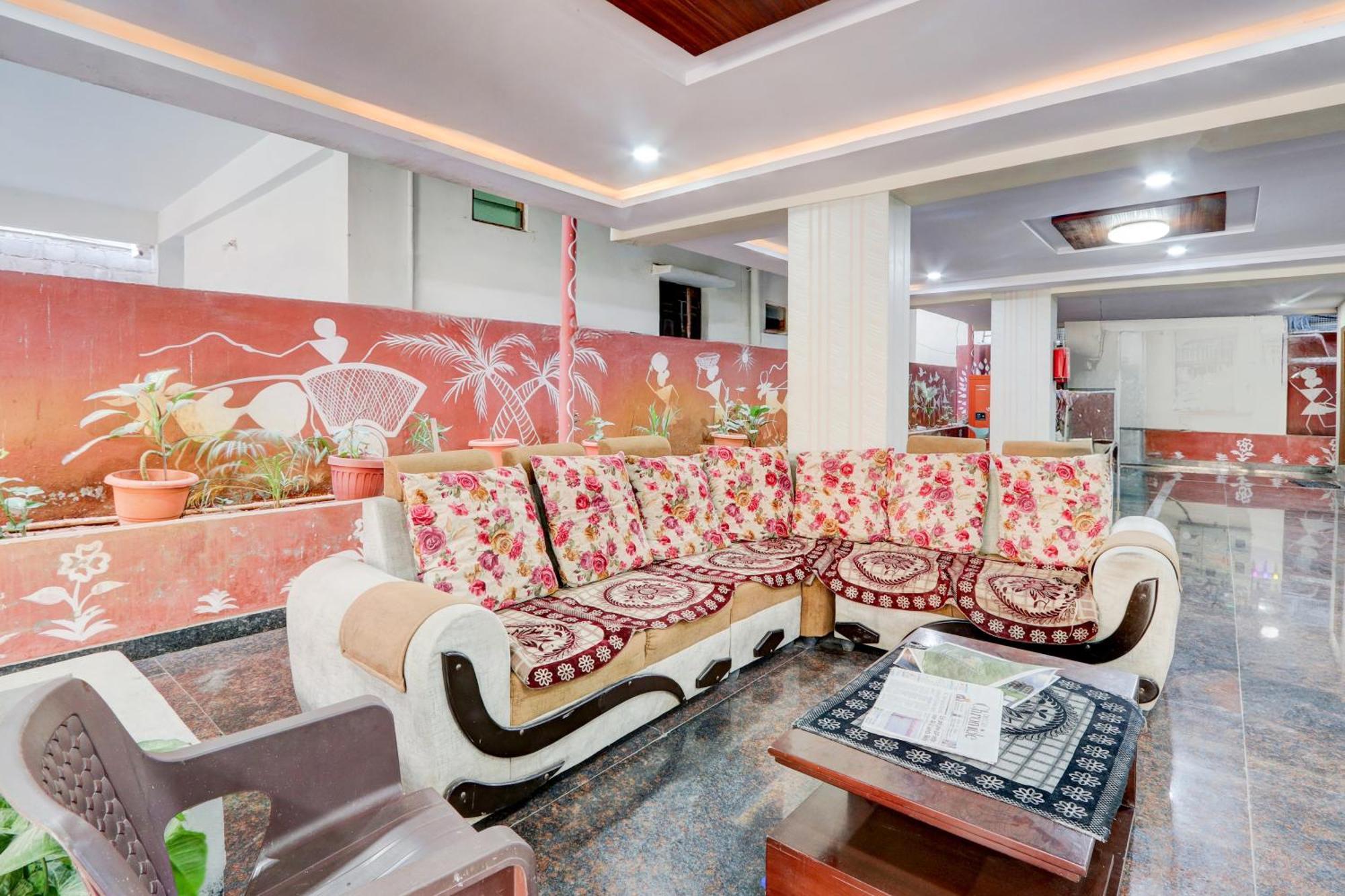 Hotel O Anoos Minarva 하이데라바드 외부 사진